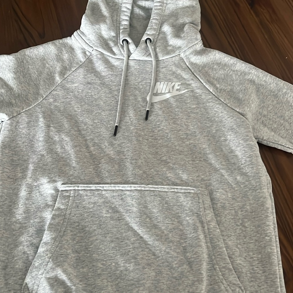 Women’s nike hoodie